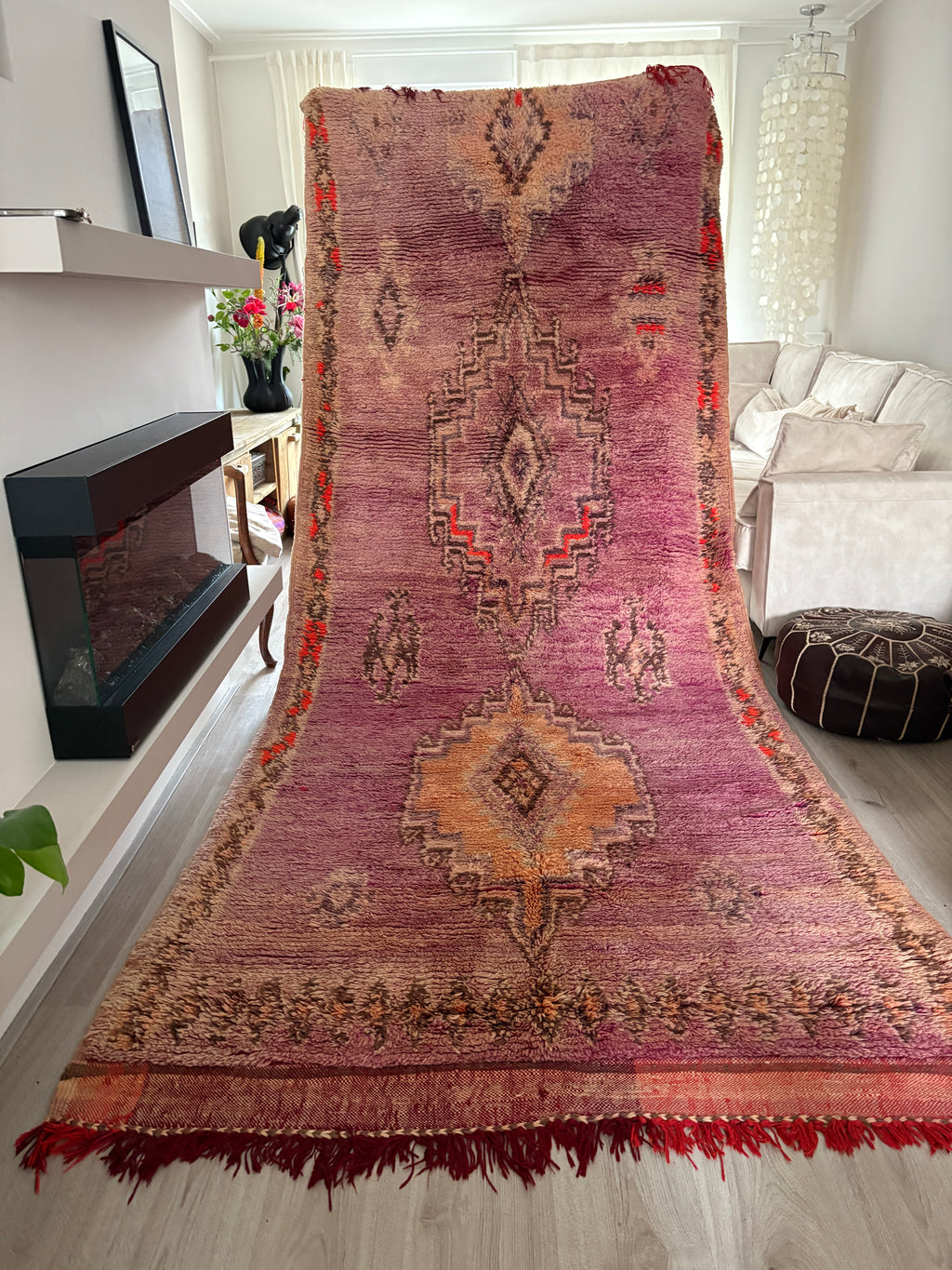 Vintage Moroccan Boujad Rug – Handwoven Berber Wool Carpet 375-150
