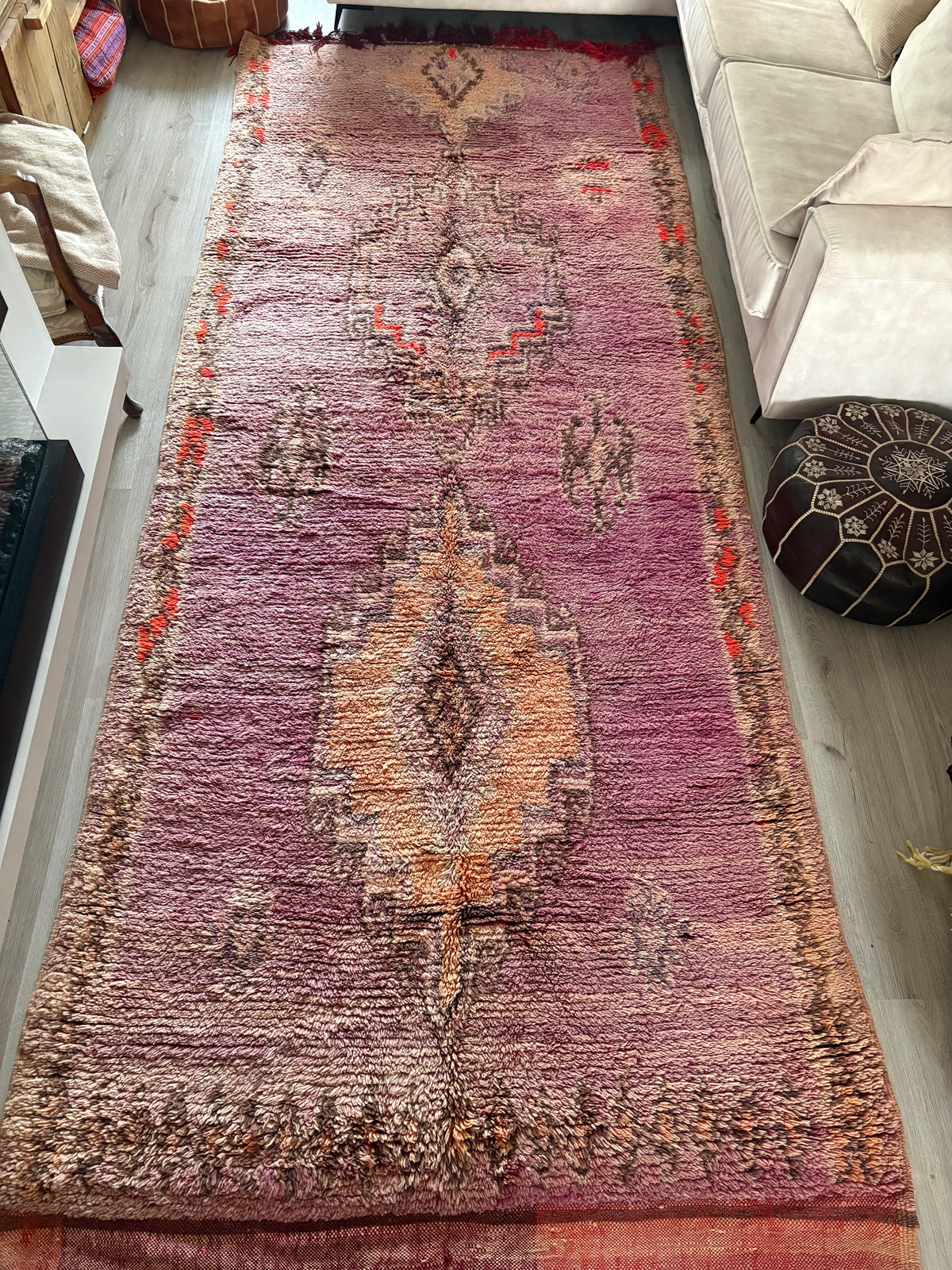 Vintage Moroccan Boujad Rug – Handwoven Berber Wool Carpet 375-150